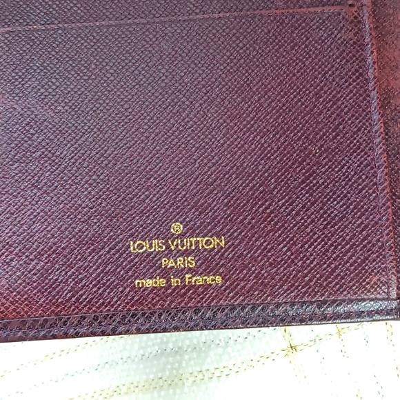 Louis Vuitton Brown Vintage Taiga Long Bifold Wallet - Picture 4 of 11